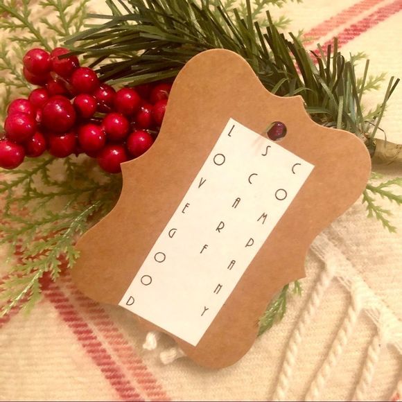 New! Handmade Oversized Knitted Bright Red Scarf - Picture 6 of 12